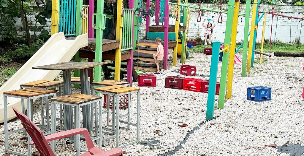 Surf Shack Burgers and Wings