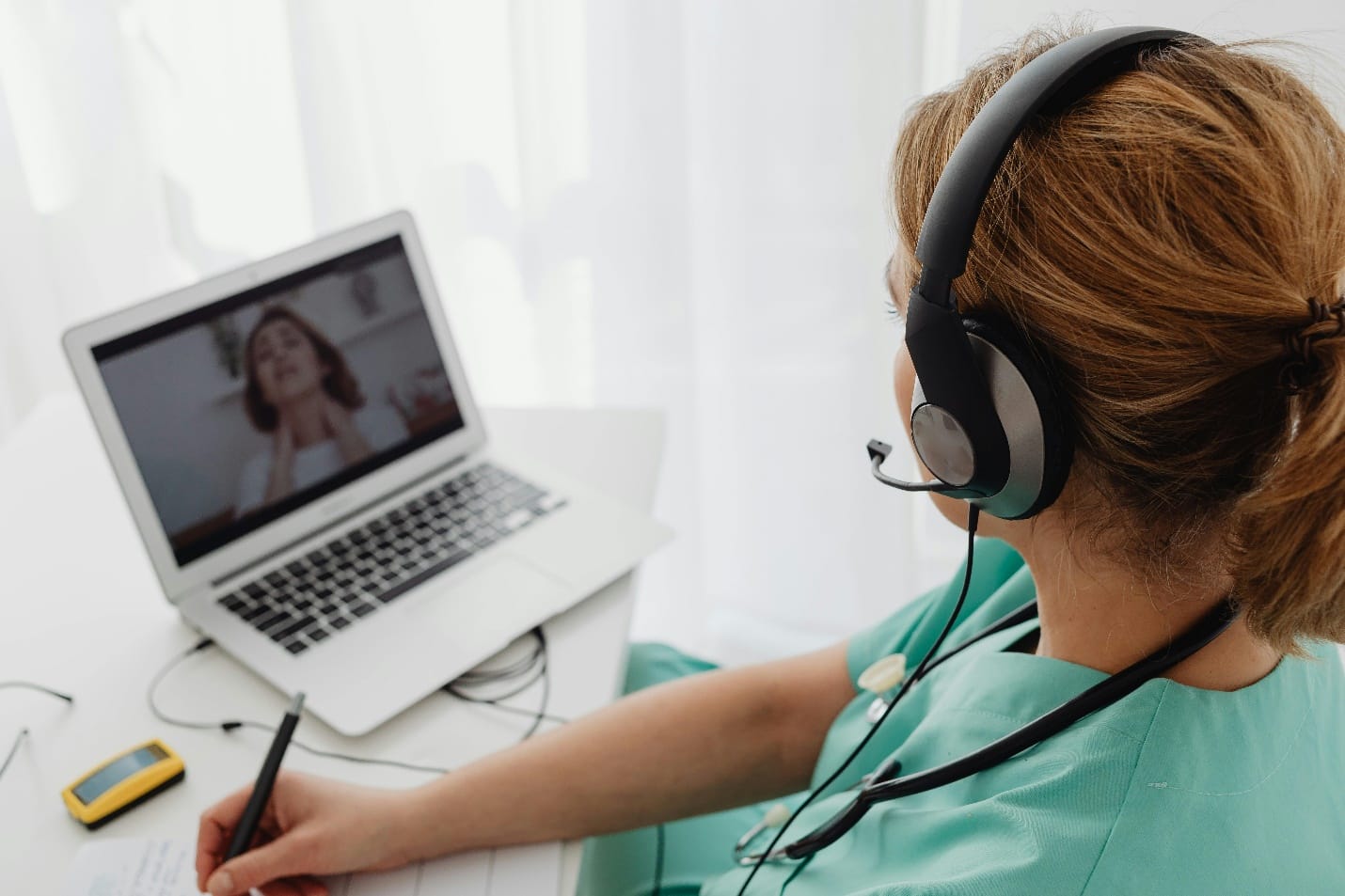 Doctor talking to a patient