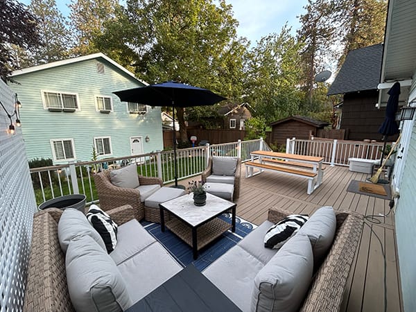 Explore customizable features of our decks, from diverse decking options to bespoke handrails, stylish lighting, and elegant privacy walls. At PacificNorthwestDecks.com, discover how we tailor each deck to suit your unique preferences.