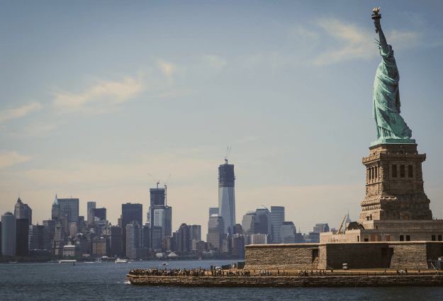 statue of liberty in front of new york