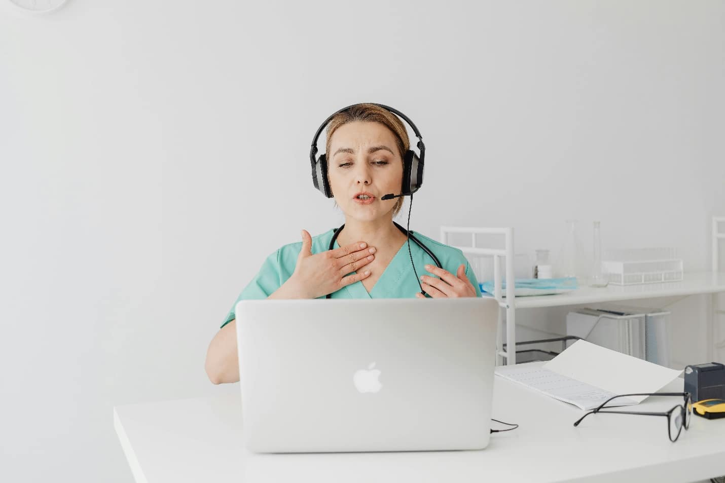 Doctor talking to a patient online
